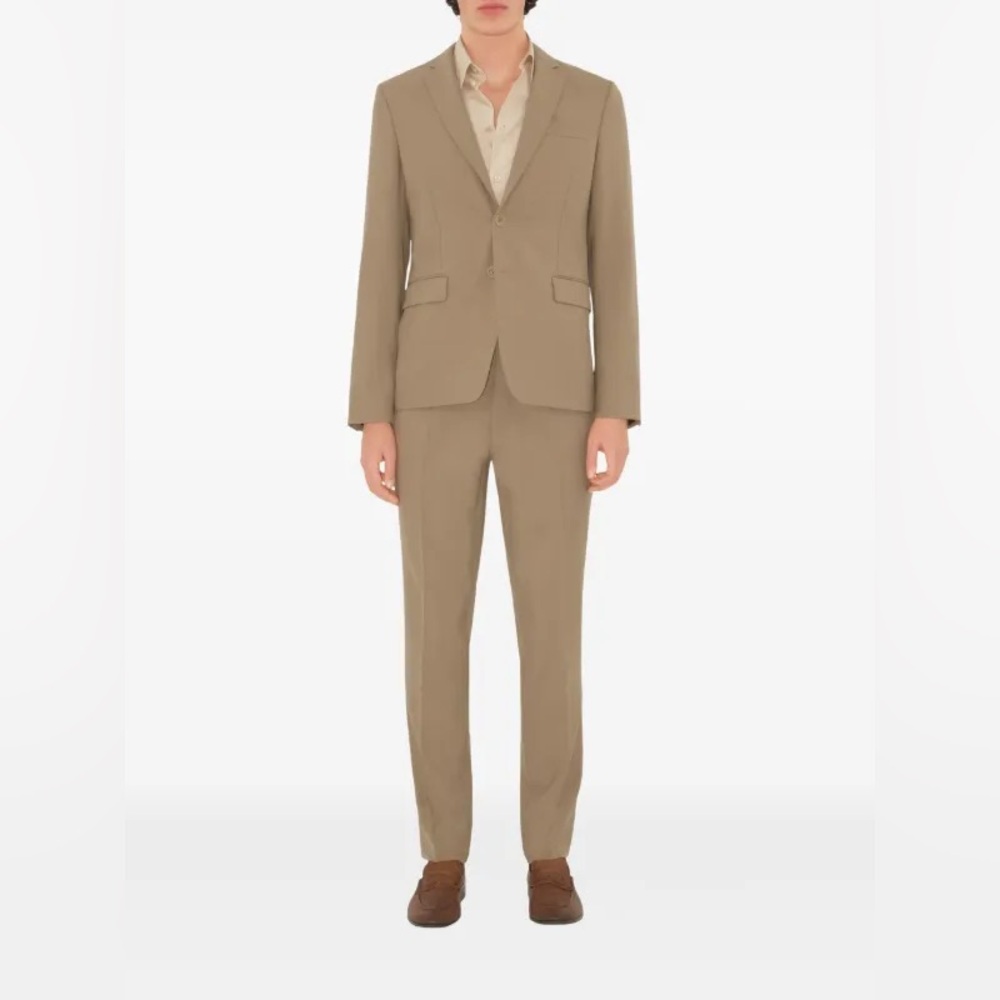 Burberry. Men’s Wool, Unlined Tab-Front Trouser. Sand. Size 36R.